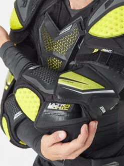 Coudières Bauer Supreme Ultrasonic Senior -pro patinage soldes pdtimg 4641552b