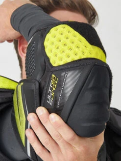 Coudières Bauer Supreme Ultrasonic Intermédiaire -pro patinage soldes pdtimg 4641590b