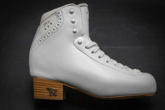 Bottines Risport RF3 Pro blanc Bottines Risport RF3 Pro Blanc -pro patinage soldes pdtimg 4970740b