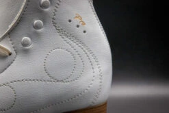 Bottines Risport Royal Pro Blanc 9 Bottines Risport Royal Pro Blanc -pro patinage soldes pdtimg 4979355b