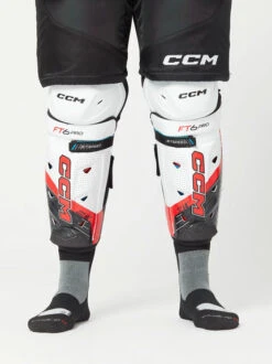 Jambières CCM JetSpeed FT6 Pro Senior 8 Jambières CCM JetSpeed FT6 Pro Senior -pro patinage soldes pdtimg 5002535b
